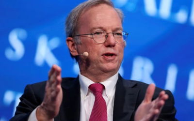 Eric Schmidt advierte sobre los riesgos y desafíos de la inteligencia artificial